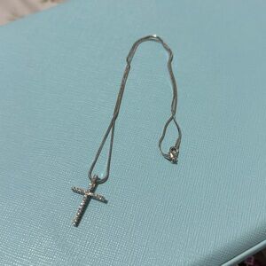 Elegant Silver Cross Necklace